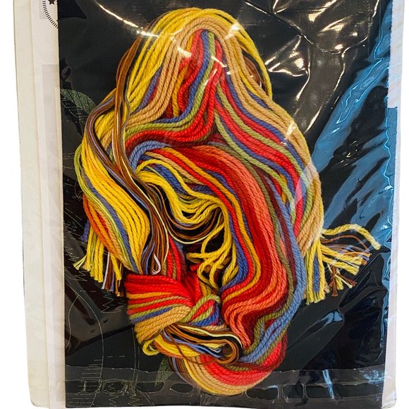 Dimensions Rooster on Black Crewel Embroidery Kit - 11" x 14" - New - Picture 4 of 5